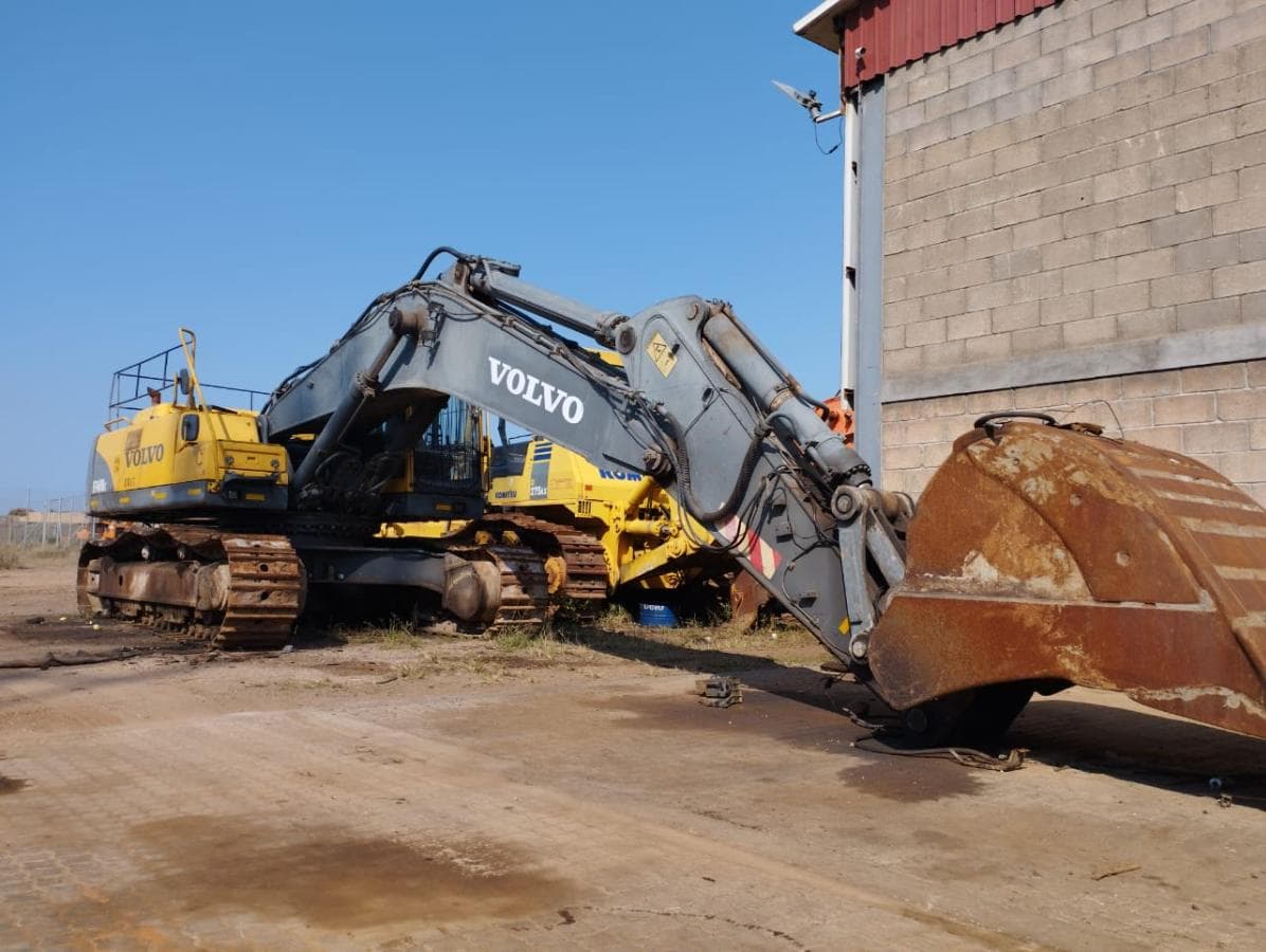 Escavadeira Volvo EC460BLC · — imagem 14
