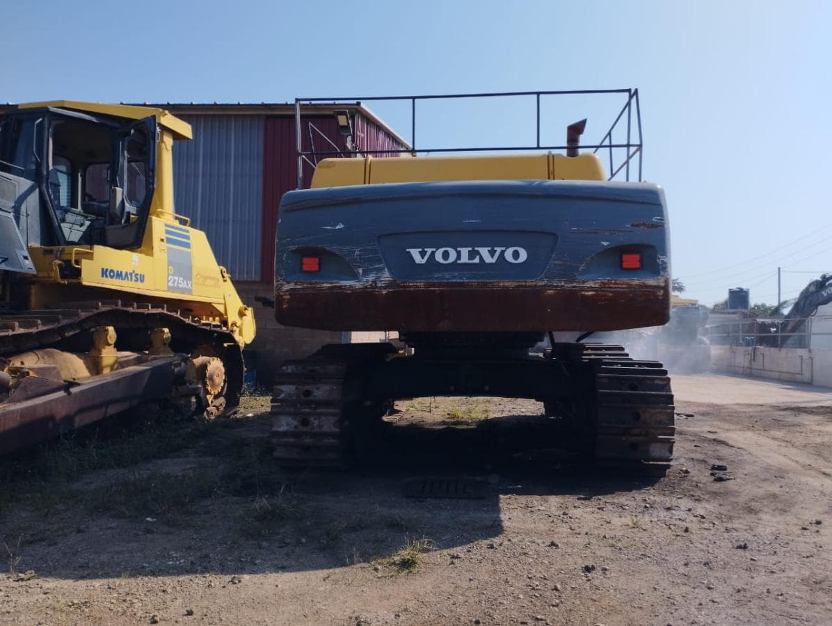 Escavadeira Volvo EC460BLC · — imagem 15