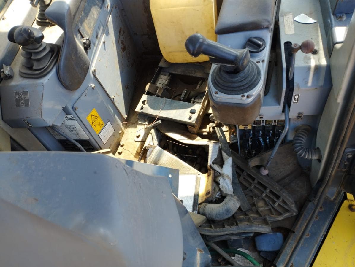Bulldozer Komatsu D275 AX - 5 · — image 5