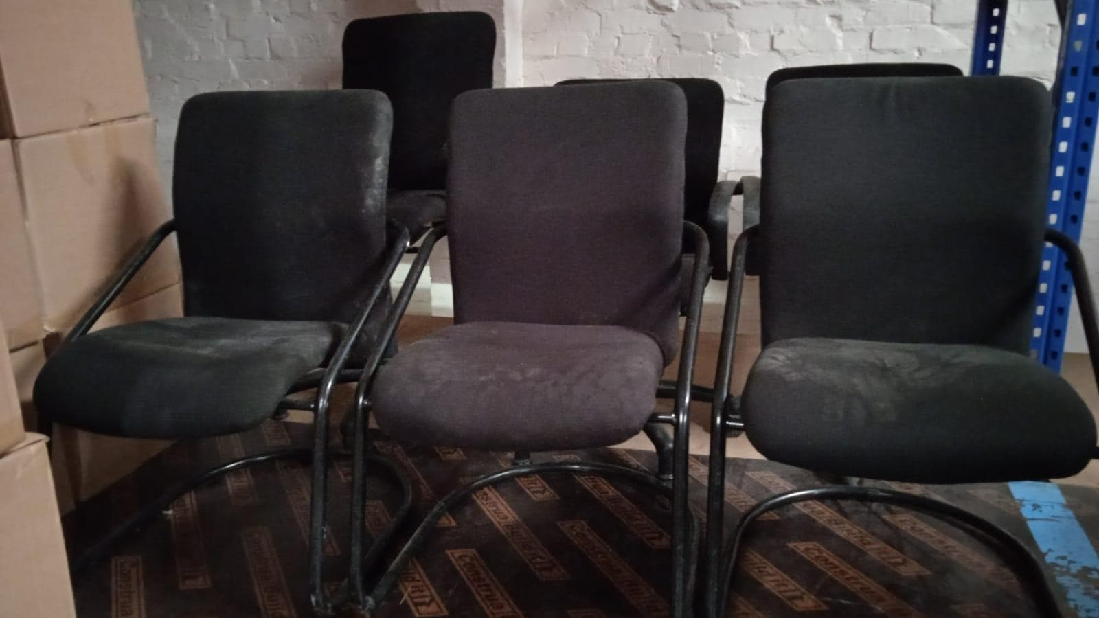 Mobiliário de escritório · — imagem 1