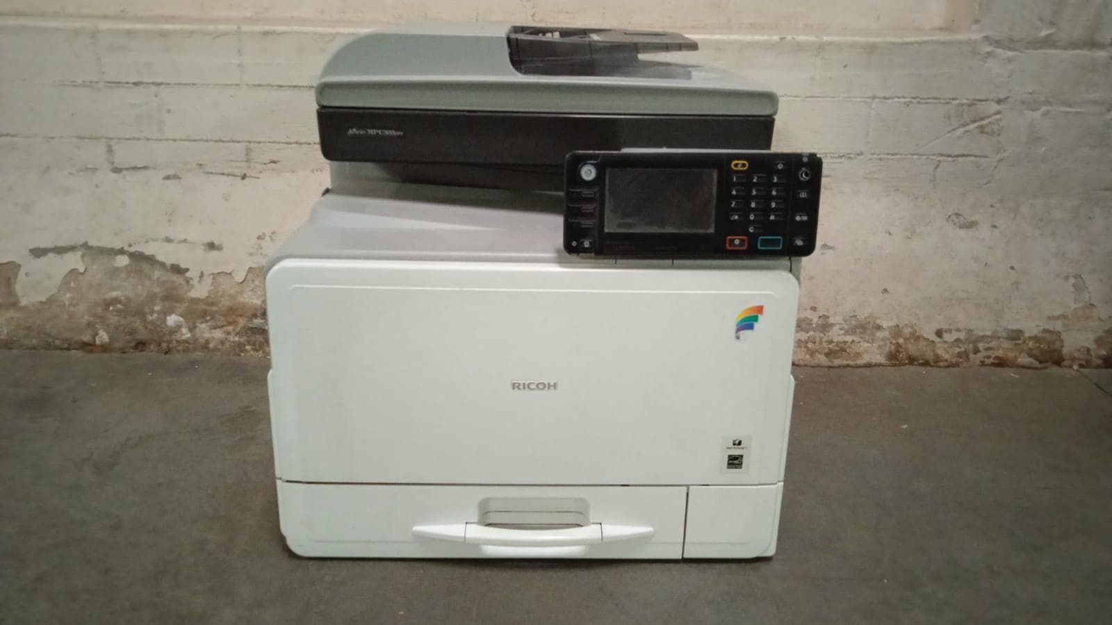 Material Informático ·