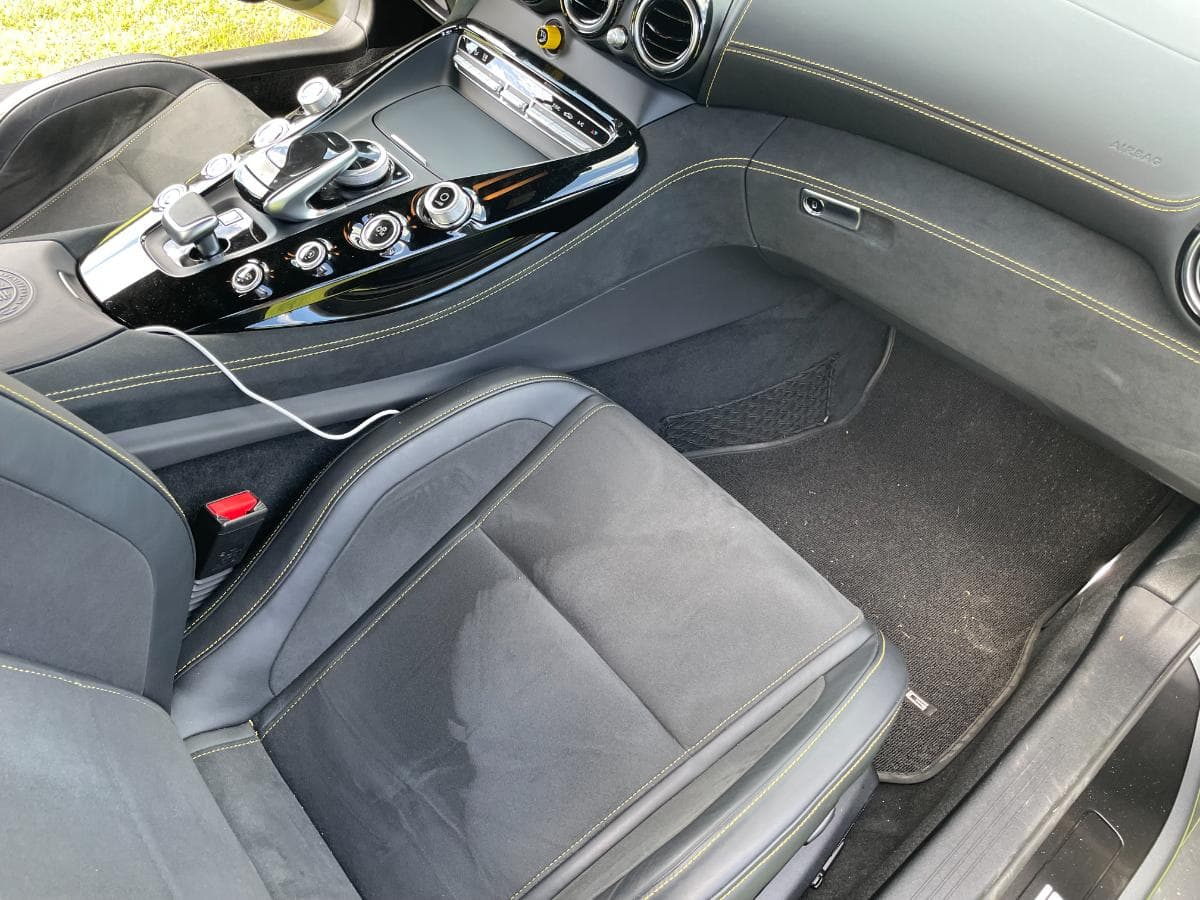 Mercedes-Benz AMG GTR · Ano 2018 — imagen 14