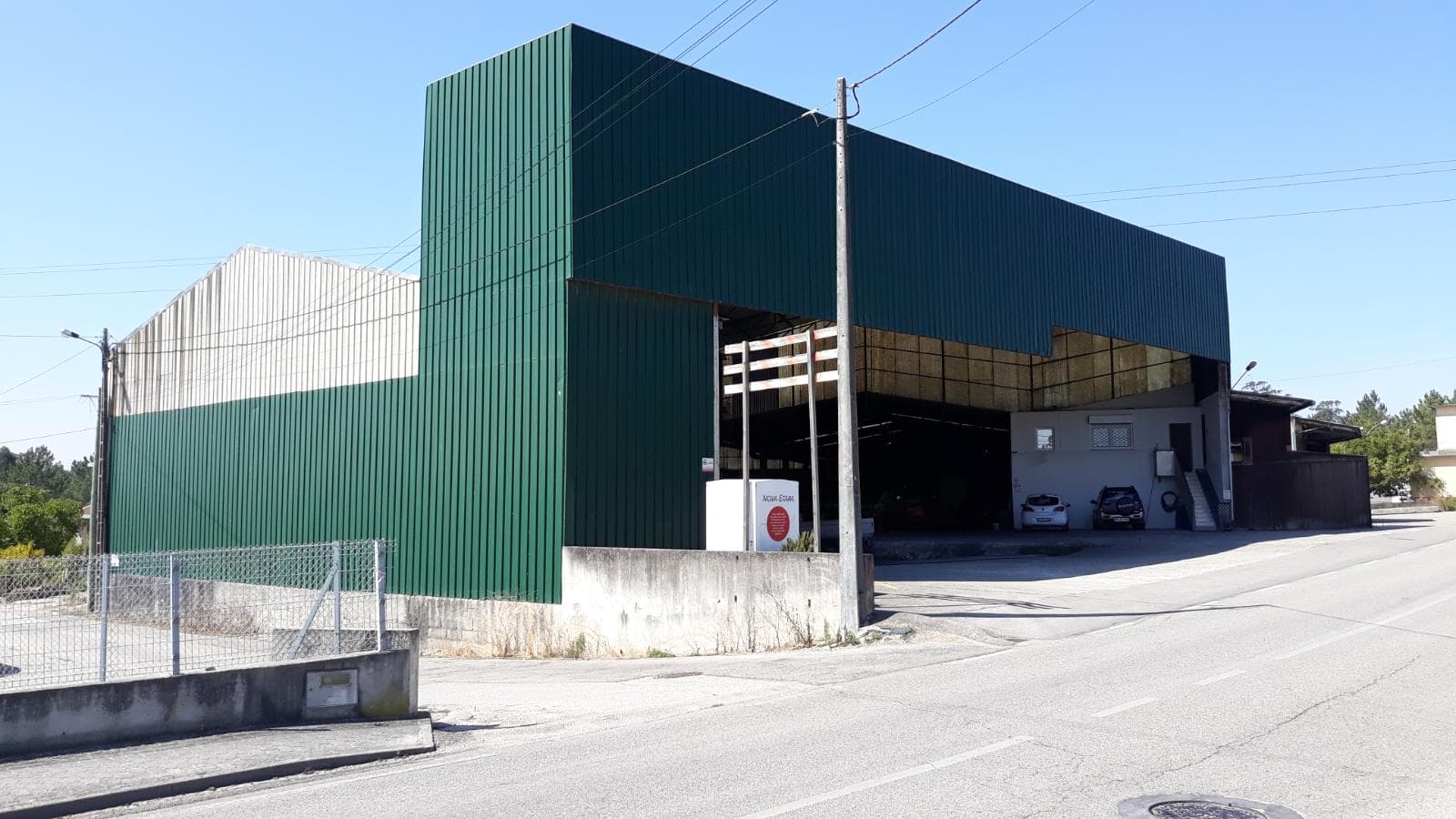 Armazém com logradouro · Leiria — imagem 1