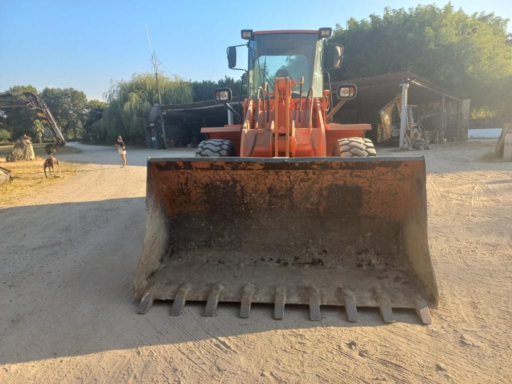 Pá carregadora Doosan DL250 · Ano 2012 — imagen 18
