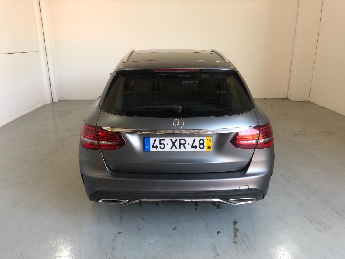 Mercedes-Benz C220D · Ano 2019 — imagen 6