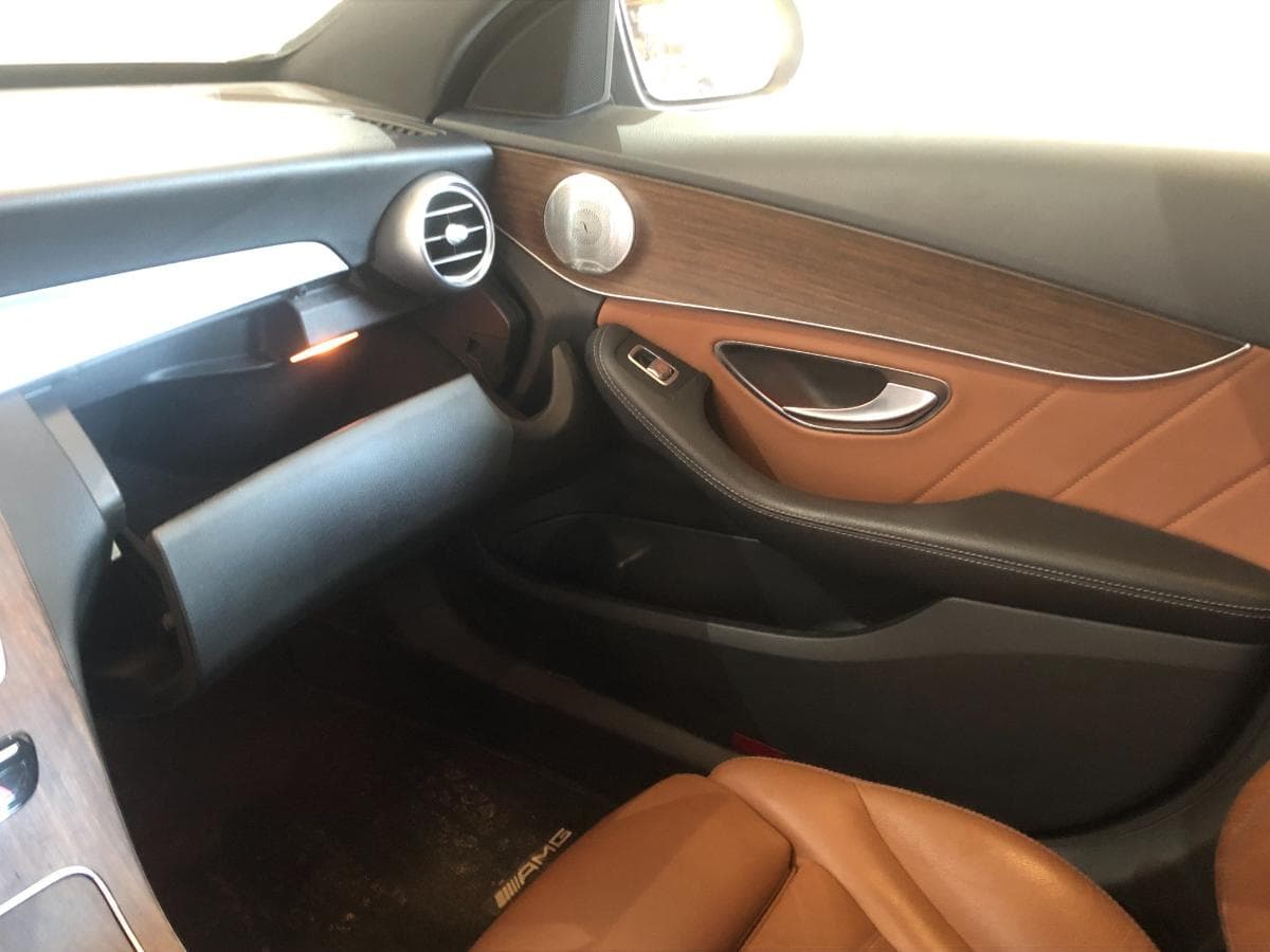 Mercedes-Benz C220D · Ano 2019 — imagen 16