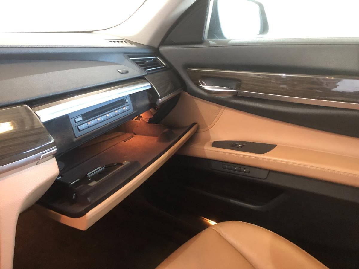BMW 730D · Ano 2009 — imagen 22