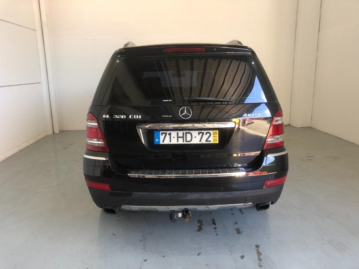 Mercedes-Benz GL 320 CDI 4 Matic · Ano 2009 — imagem 5