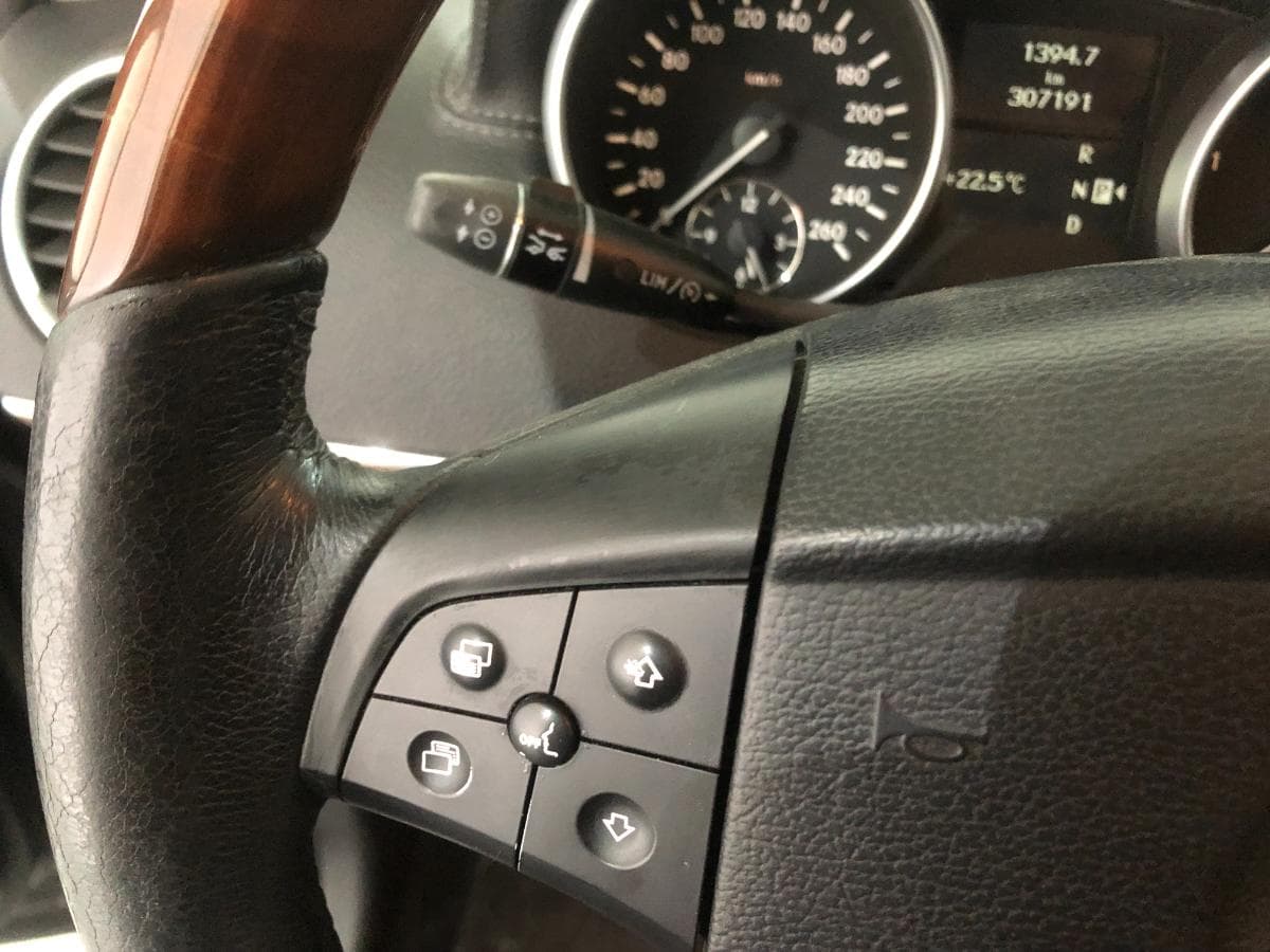 Mercedes-Benz GL 320 CDI 4 Matic · Ano 2009 — imagem 33