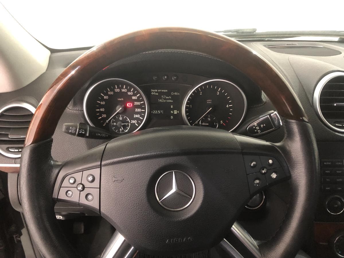 Mercedes-Benz GL 320 CDI 4 Matic · Ano 2009 — imagem 45