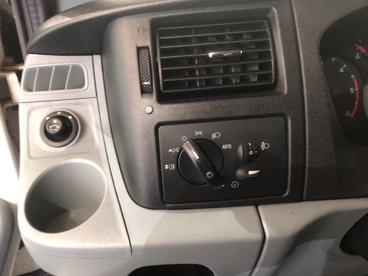 Ford Transit · Com Câmara Frio · Ano 2012 — imagem 34