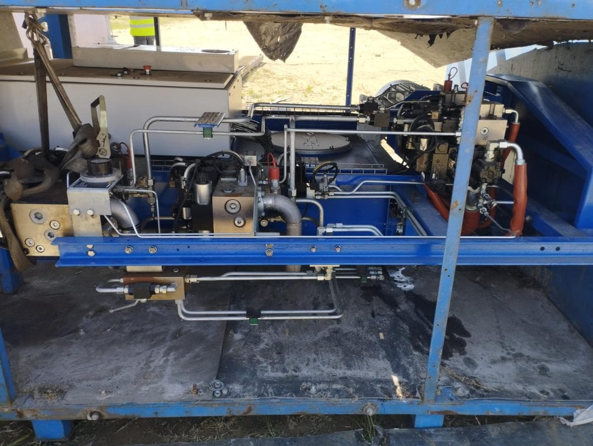 Máquina industrial Fluid Power Automático ·