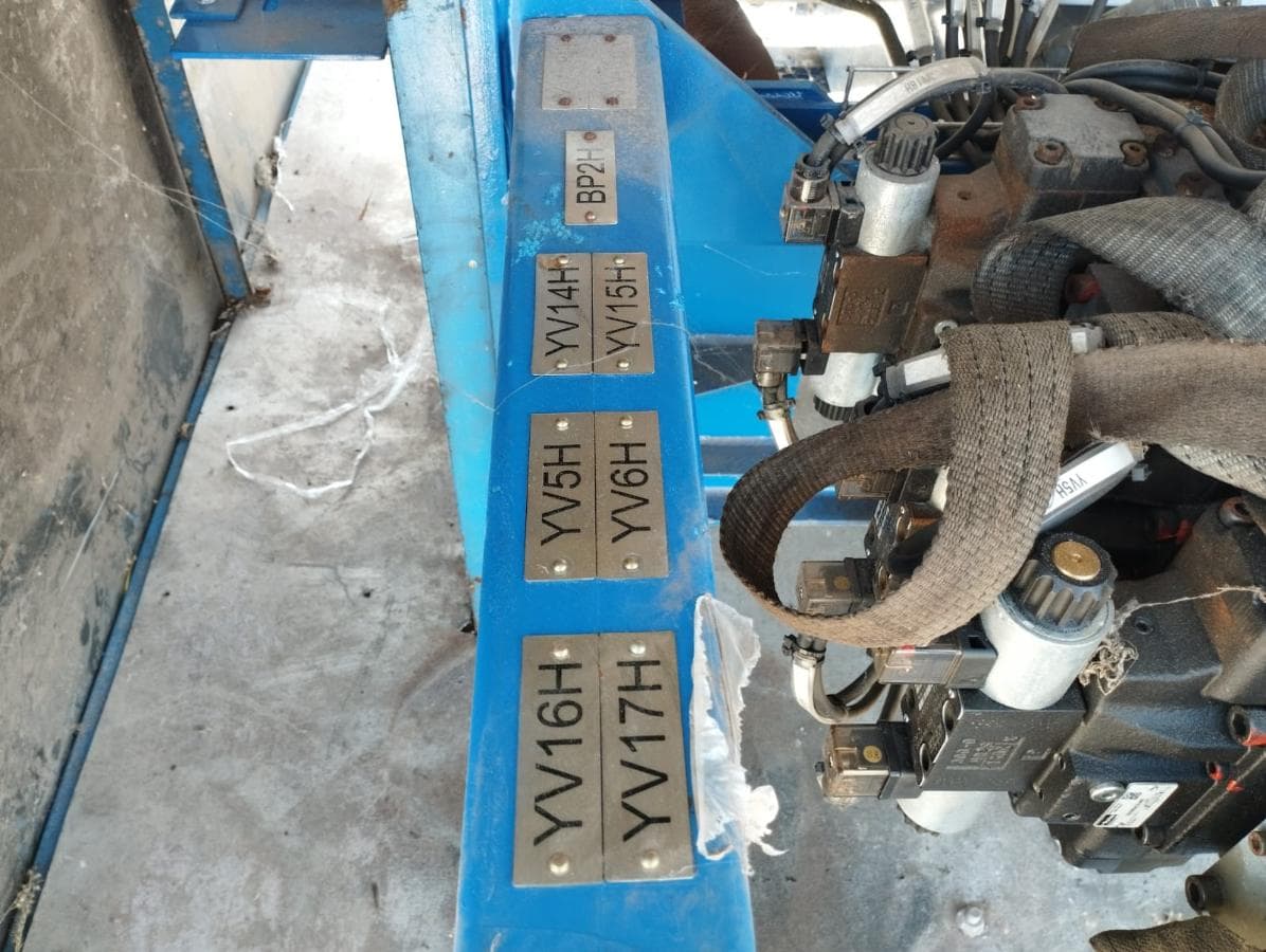 Máquina industrial Fluid Power Automático · — imagem 5