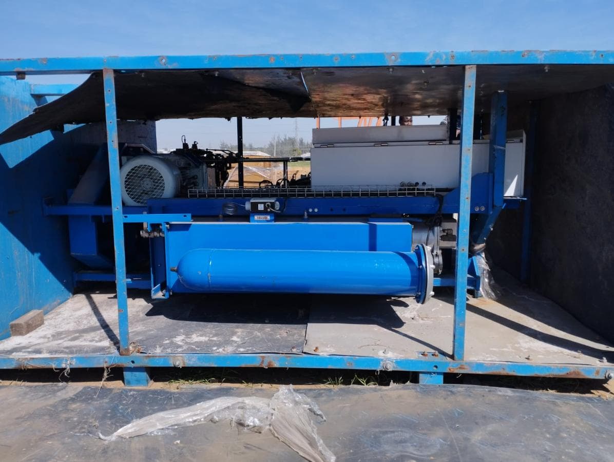 Máquina industrial Fluid Power Automático · — imagem 11
