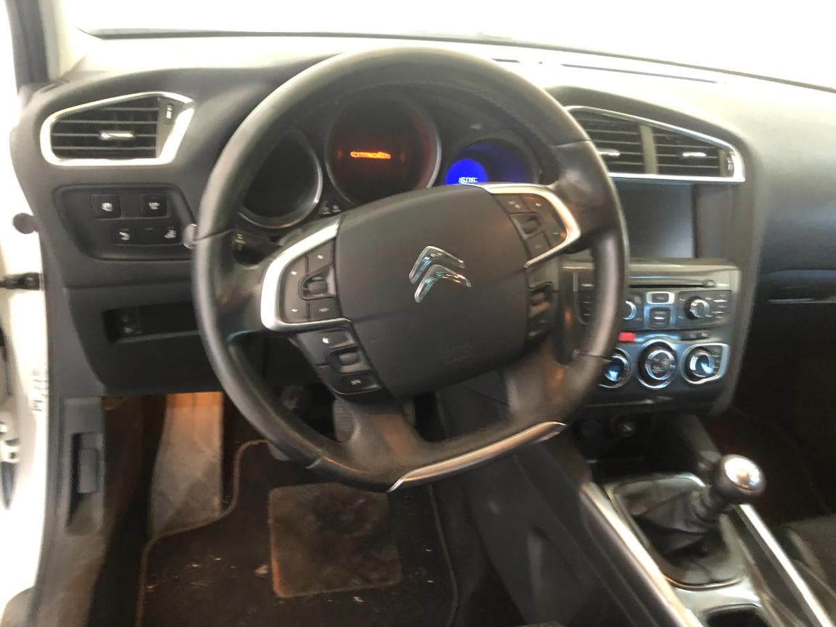 Citroën C4 · Año 2011 — imagen 32