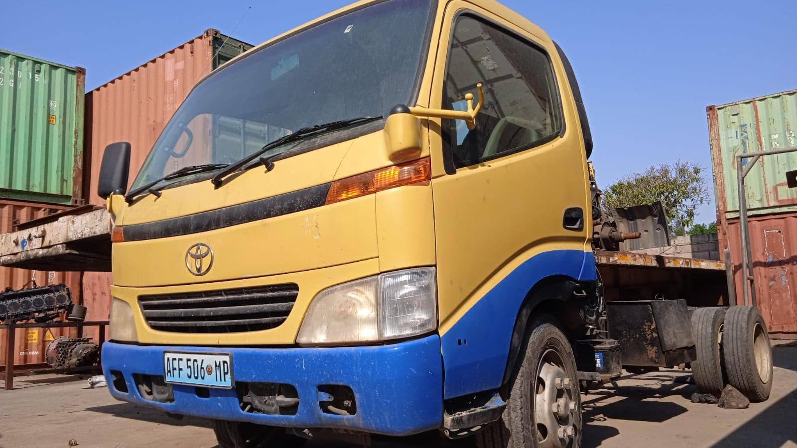 Toyota Dyna ·