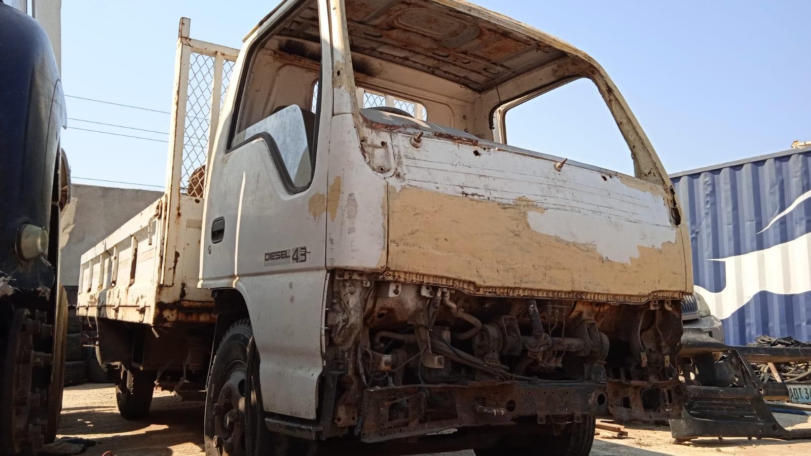 Camião Isuzu NKR 3,35M · — imagen 3