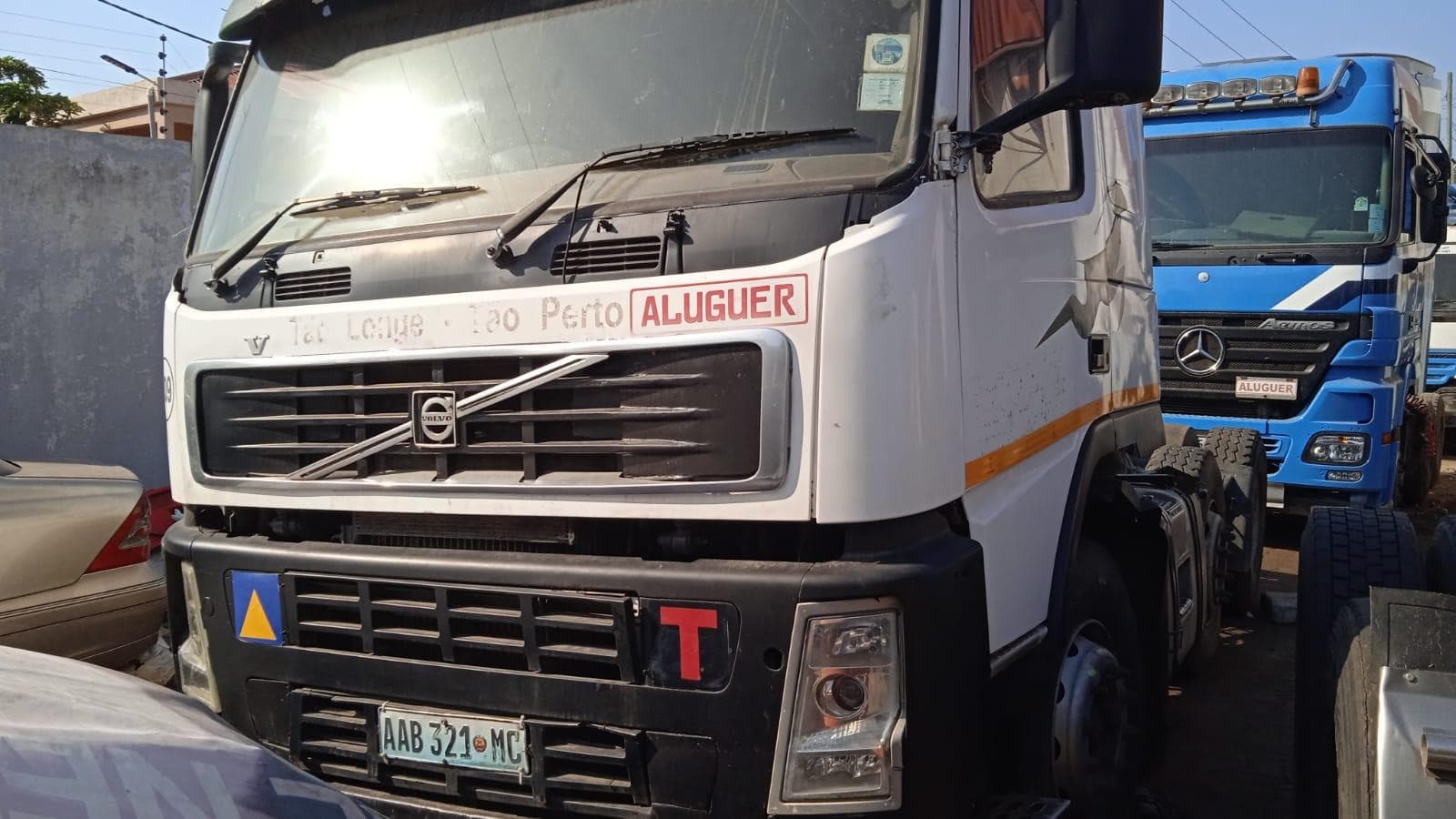 Camião Volvo FM2 12-420 ·