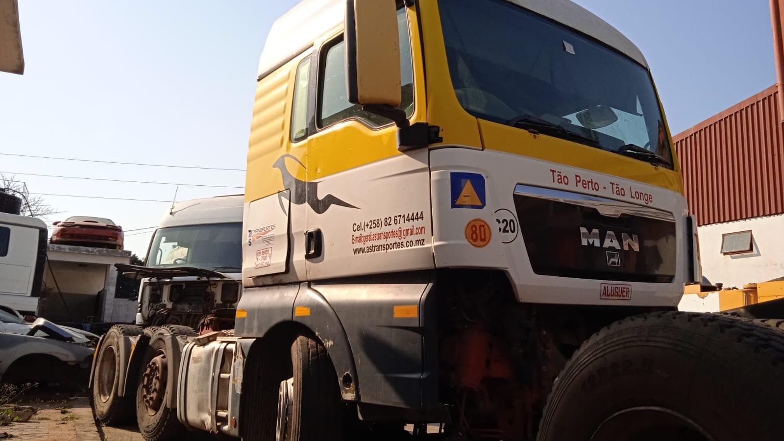 Camião  MAN TGX-4,20m ·