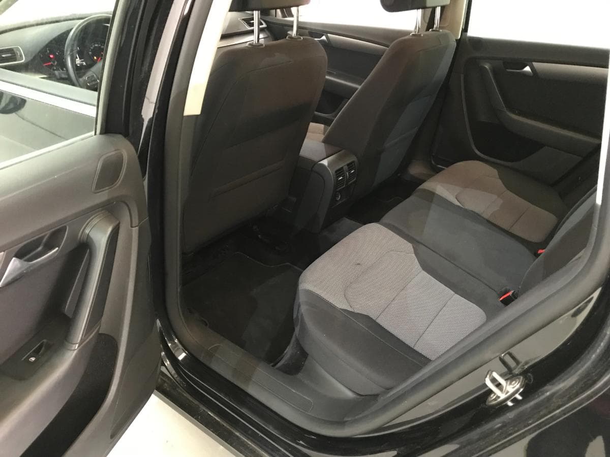 Volkswagen Passat 1.6TDI · Ano 2012 — imagem 26