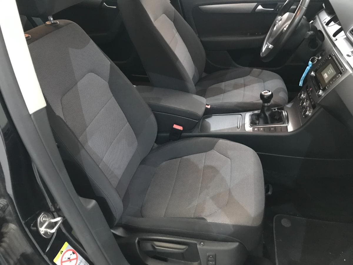 Volkswagen Passat 1.6TDI · Ano 2012 — imagem 27