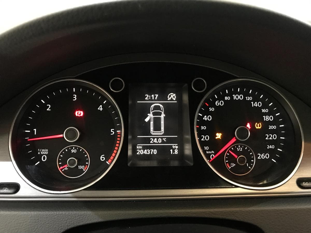 Volkswagen Passat 1.6TDI · Ano 2012 — imagem 40