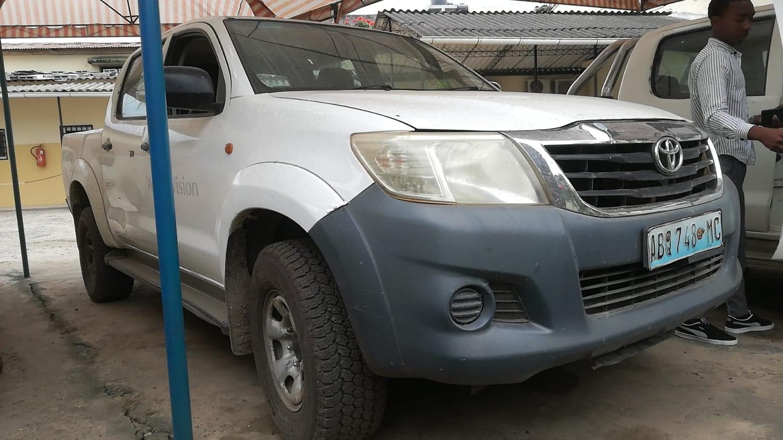 Toyota Hilux · — image 1