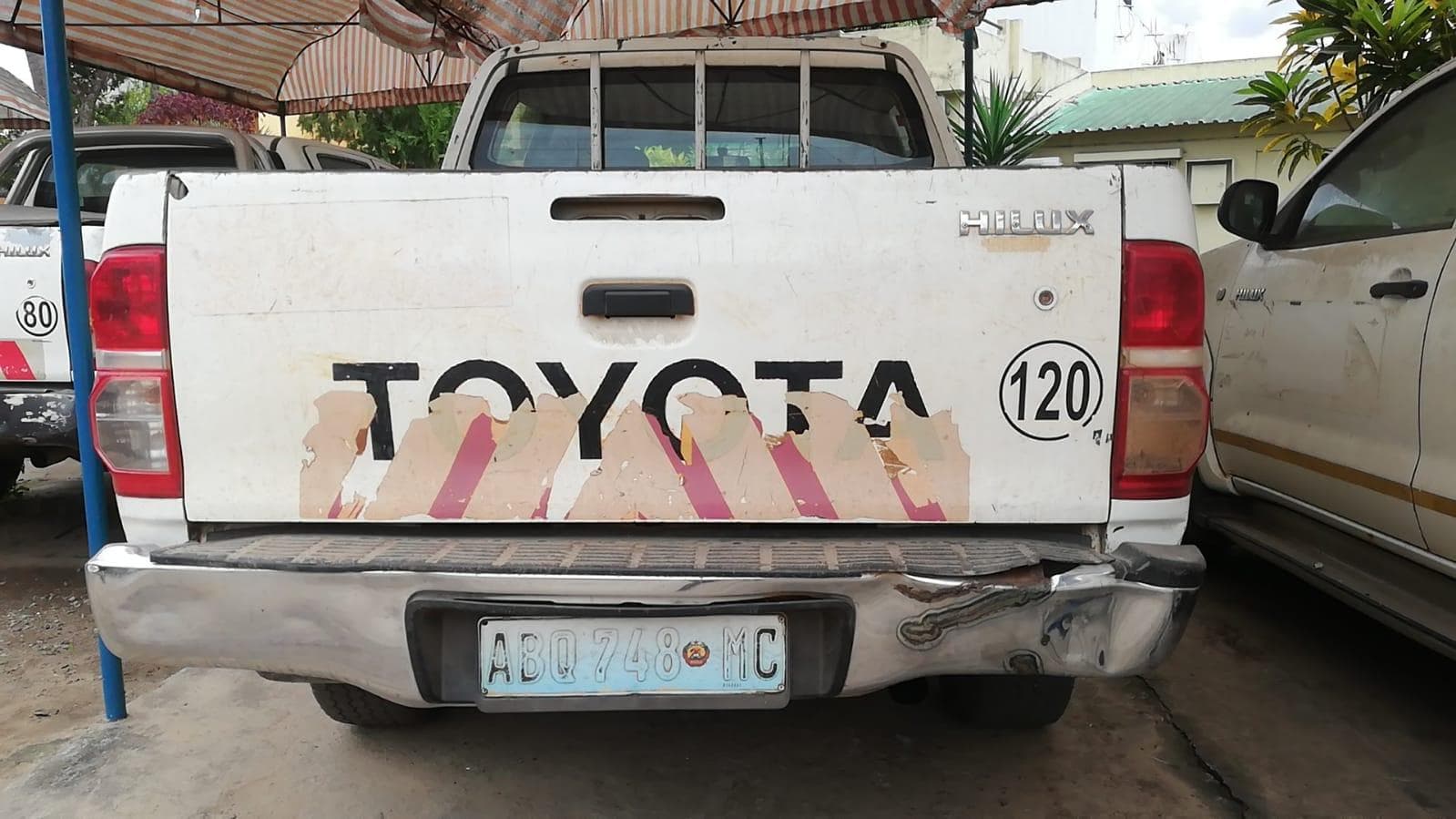 Toyota Hilux · — image 4