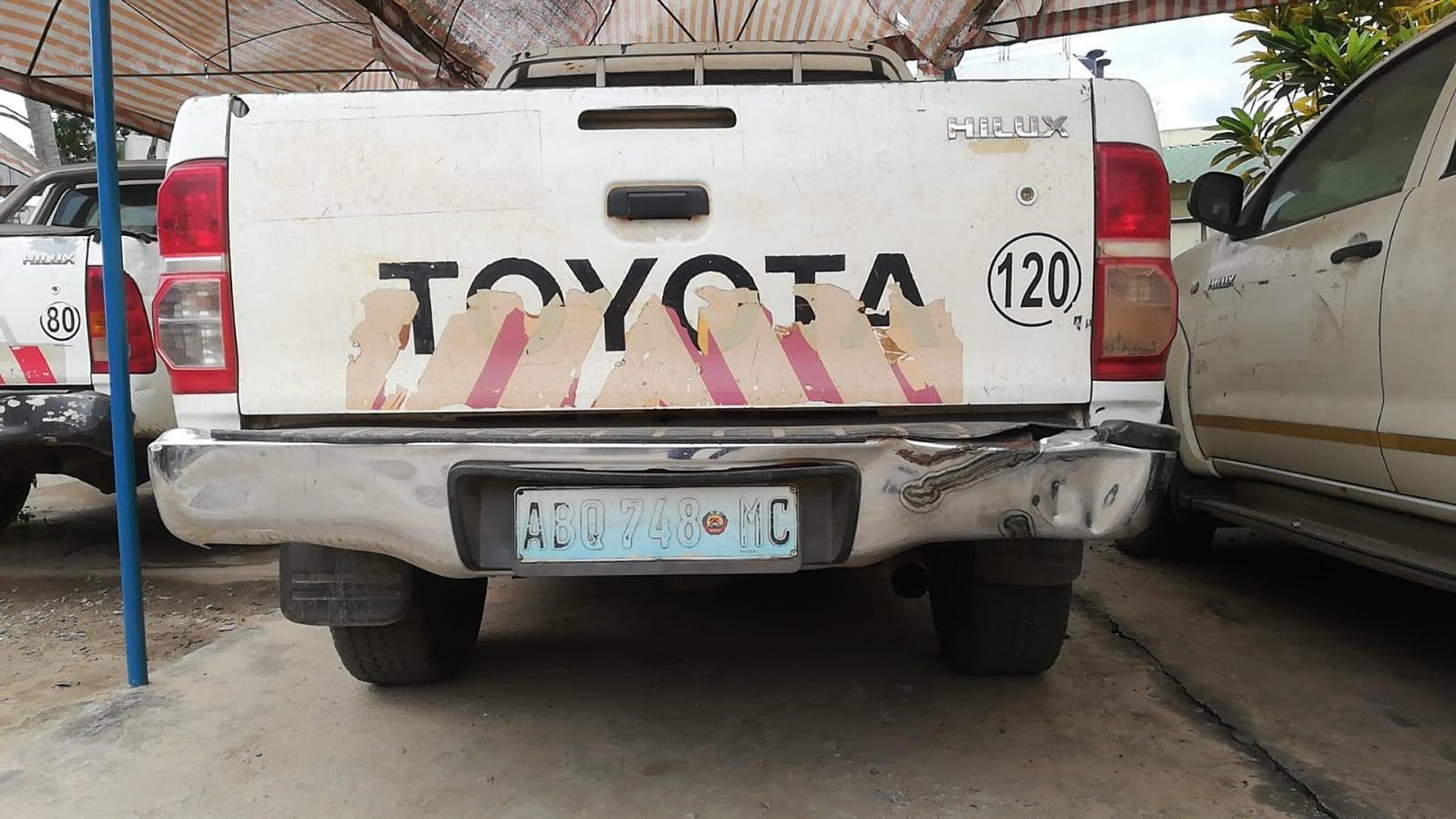 Toyota Hilux · — image 11
