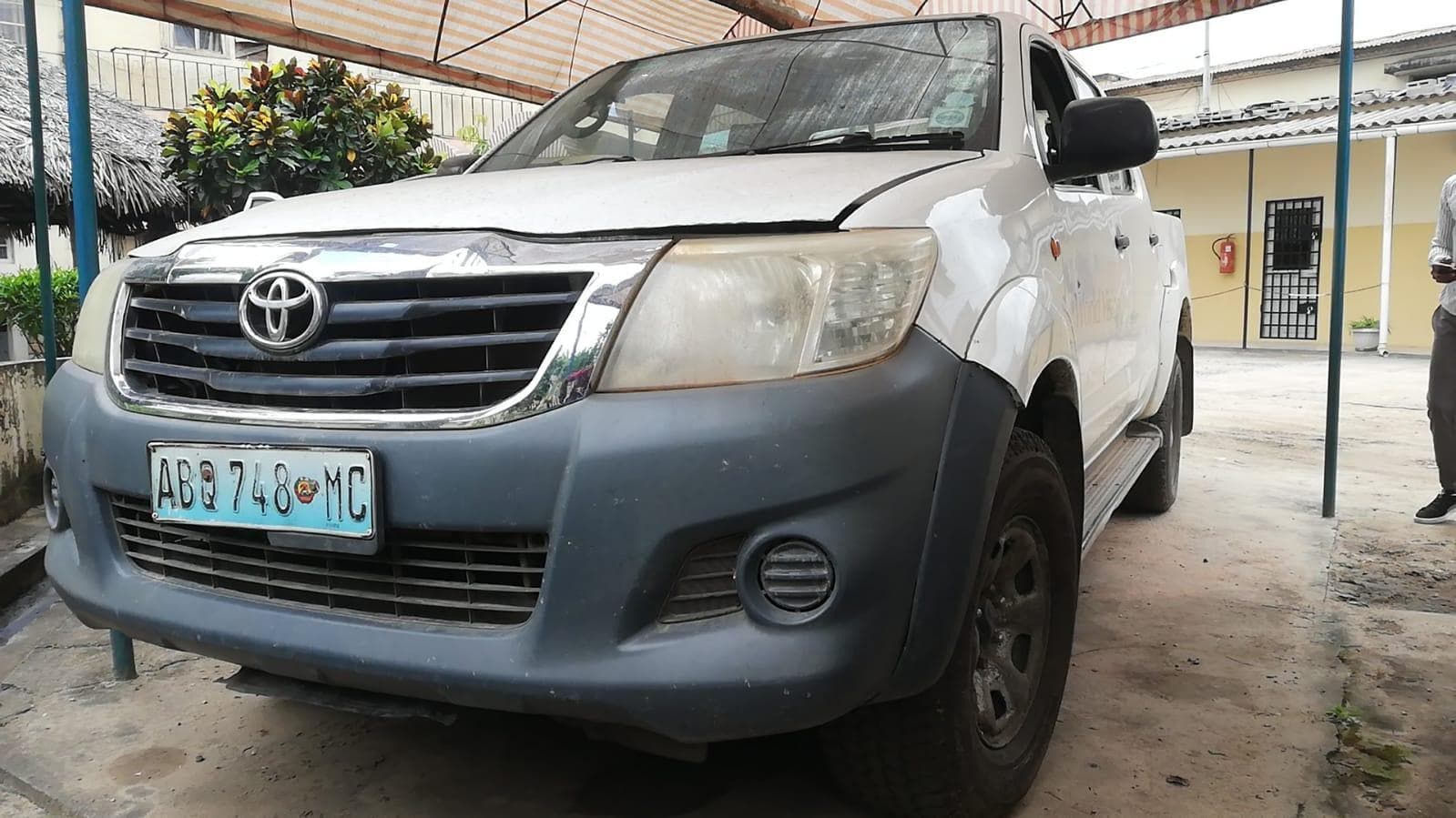 Toyota Hilux · — image 18