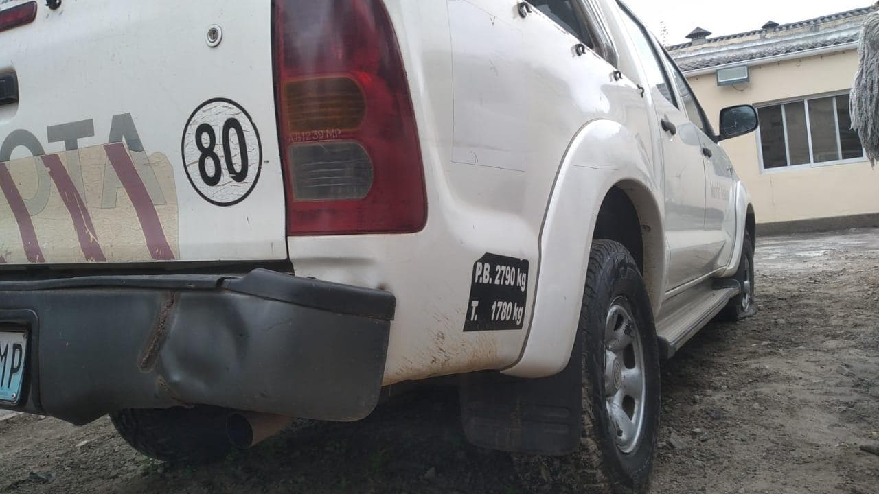 Toyota hilux D4D · — imagem 10