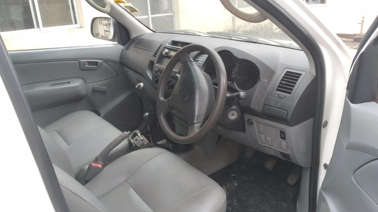 Toyota hilux D4D · — imagem 11