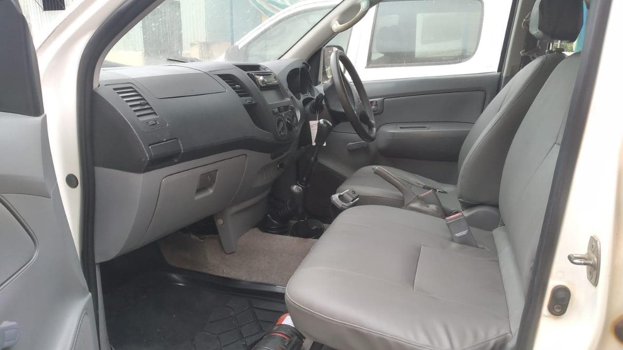 Toyota hilux D4D · — imagem 12