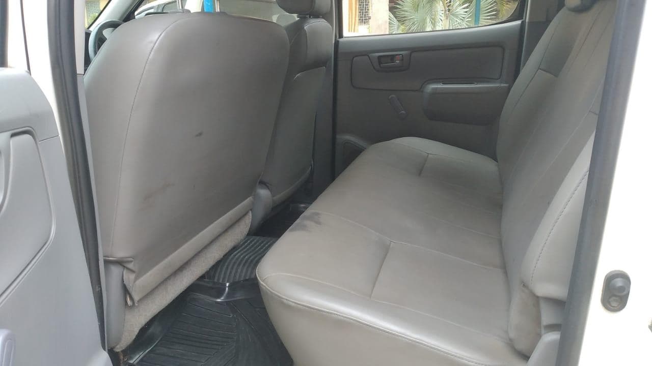 Toyota hilux D4D · — imagem 3