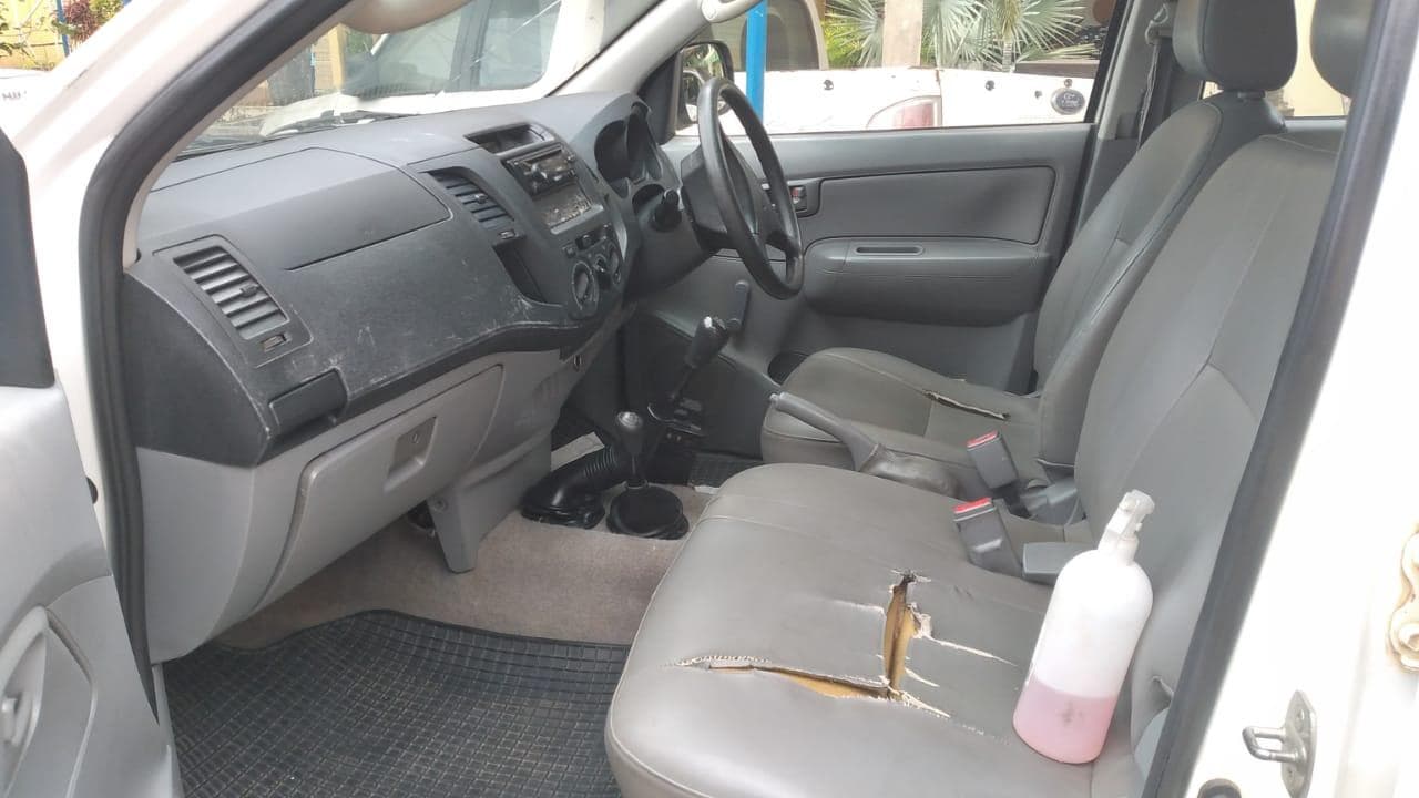 Toyota hilux D4D · — imagem 16