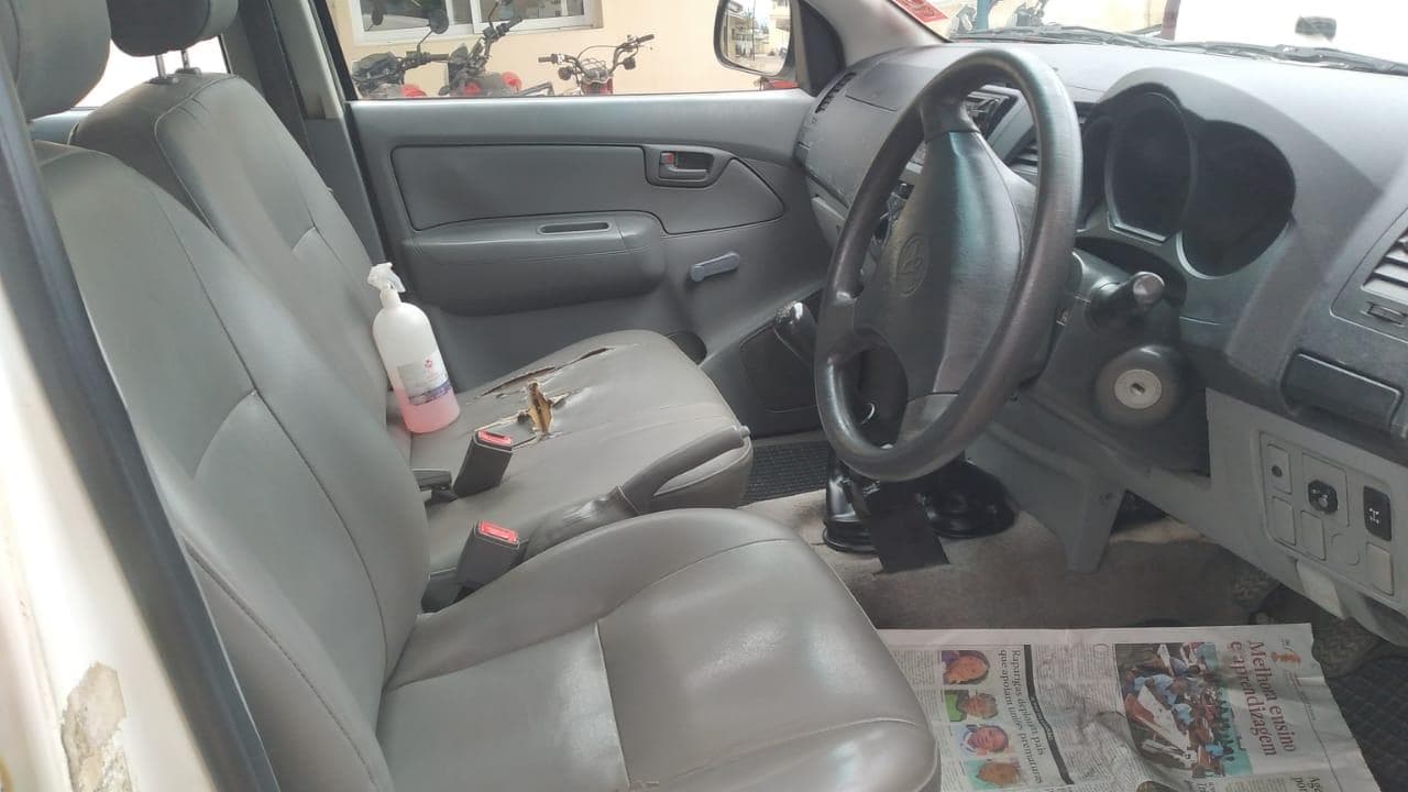 Toyota hilux D4D · — imagem 17