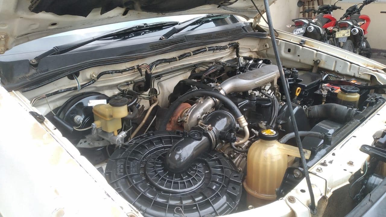 Toyota hilux D4D · — imagem 18