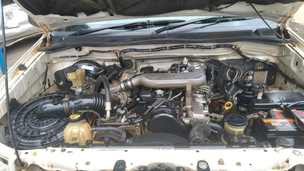 Toyota hilux D4D · — imagem 22