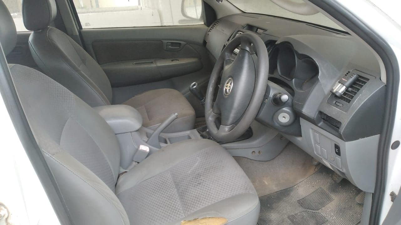 Toyota hilux D4D · — imagem 11