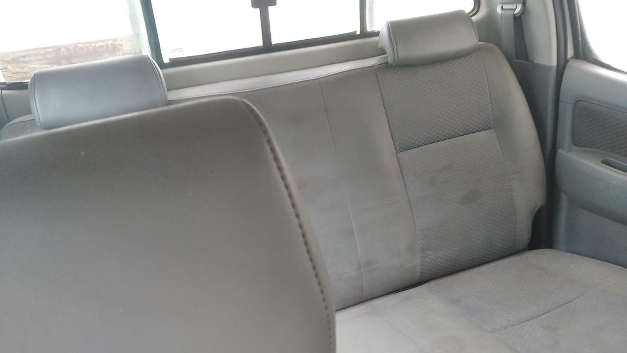 Toyota hilux D4D · — imagem 12