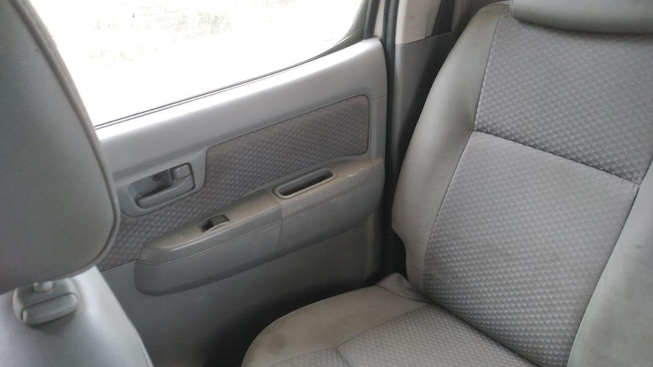 Toyota hilux D4D · — imagem 14