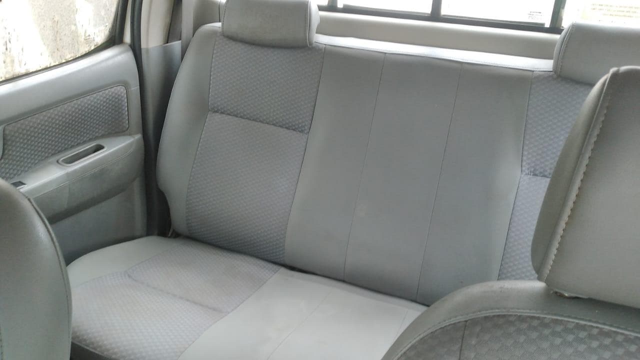 Toyota hilux D4D  · — imagem 3