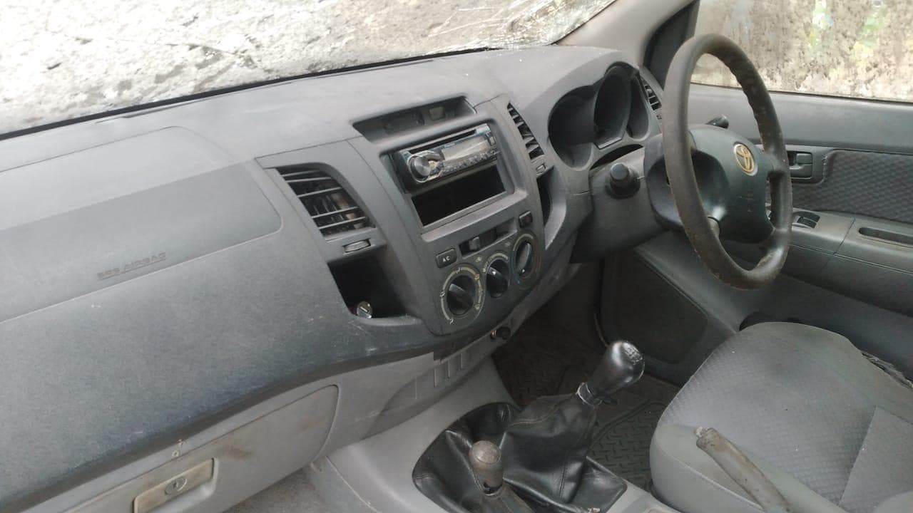 Toyota hilux D4D  · — imagem 5