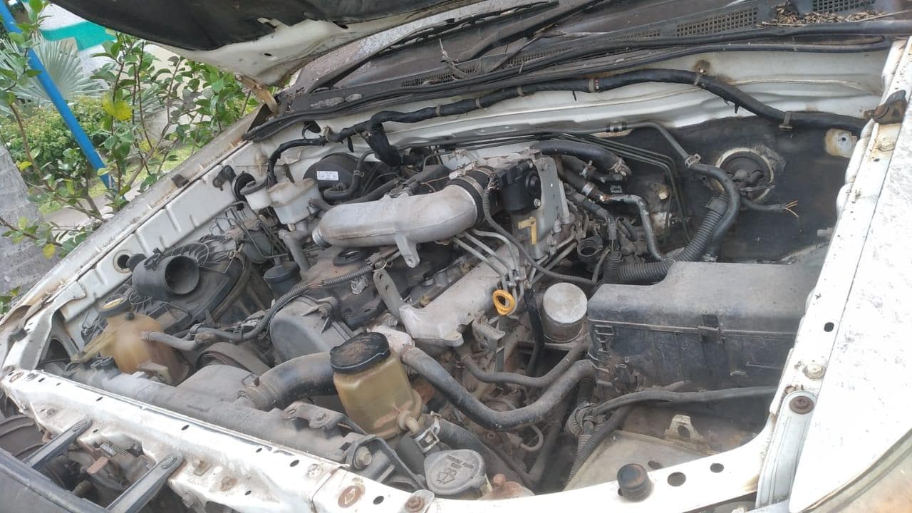 Toyota hilux D4D  · — imagem 14