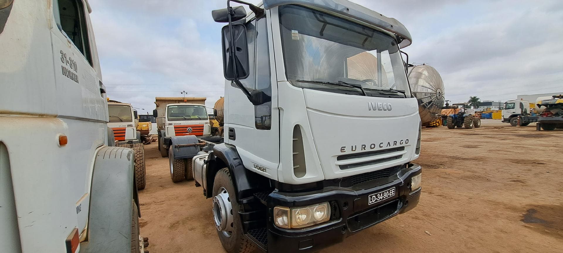 Caminhão Oficina IVECO 170E21 · Viana — imagen 3