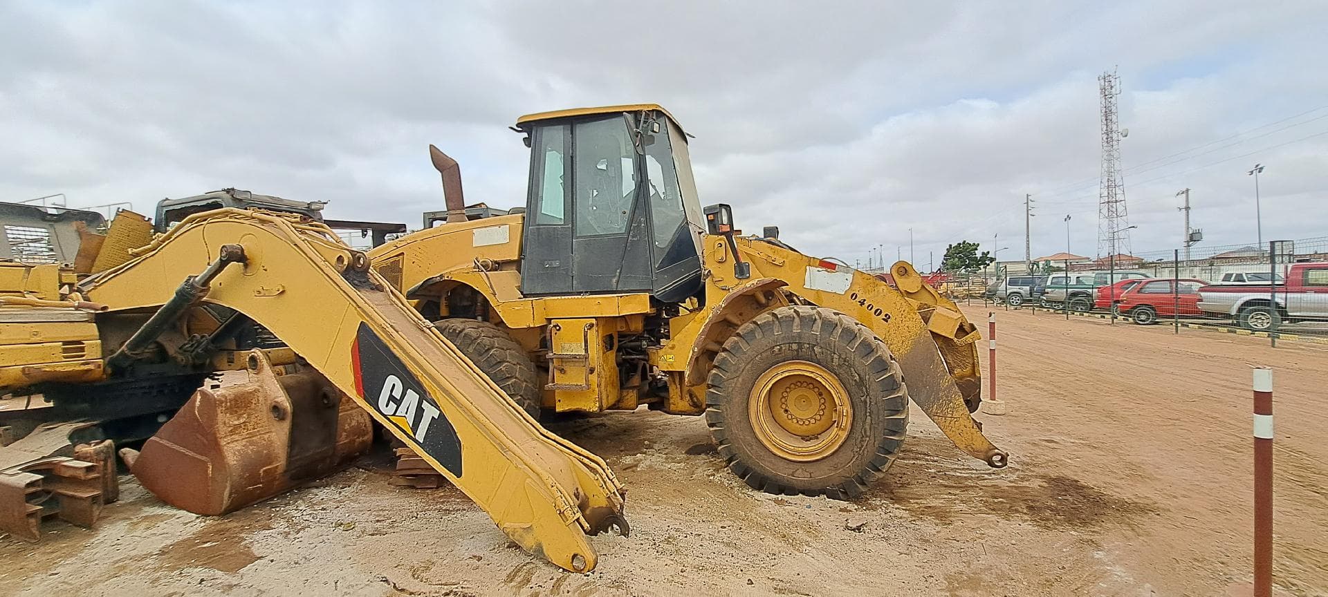 Pá Carregadora CATERPILLAR 950H · Viana — imagem 6