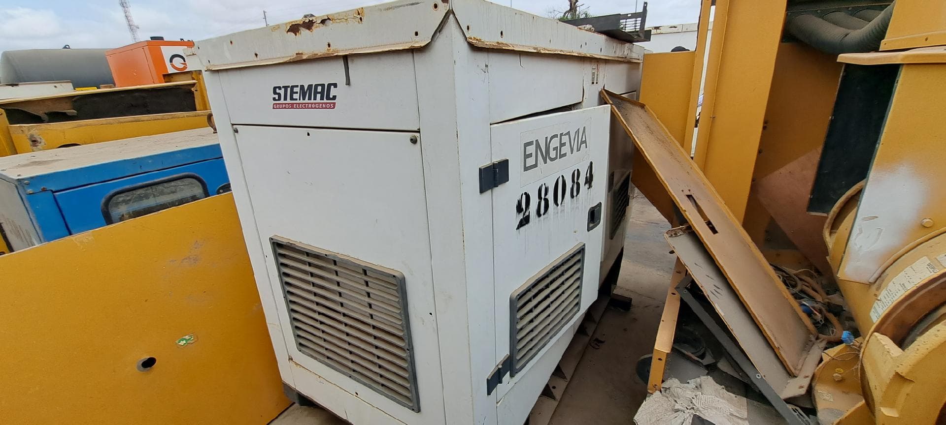Gerador STEMAC 44 KVA · Viana — imagen 5