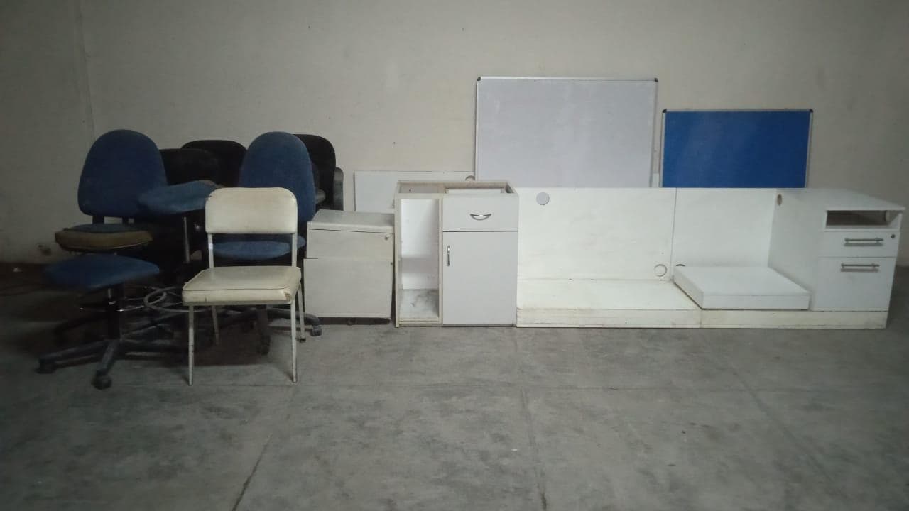Office furniture · — image 2