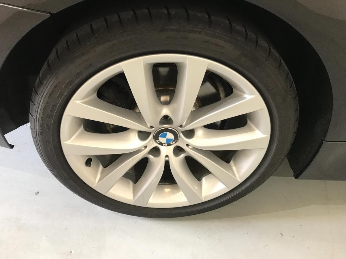 BMW 530D · Ano 2010 — imagem 14