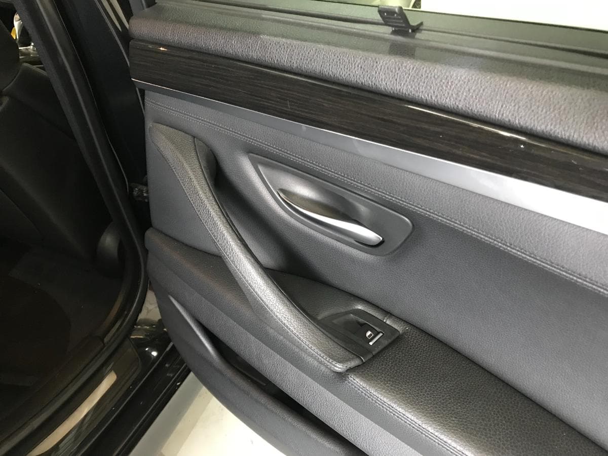 BMW 530D · Ano 2010 — imagen 19